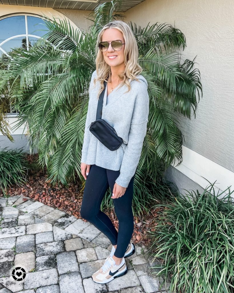 Styling the Lululemon Belt Bag - A Jetset Journal